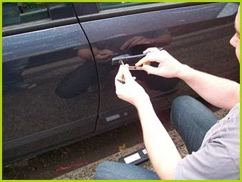 Locksmith Of Hialeah Hialeah, FL 305-307-5667 - 13a-car-locksmiths