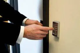 Locksmith Of Hialeah Hialeah, FL 305-307-5667 - home-ls-01